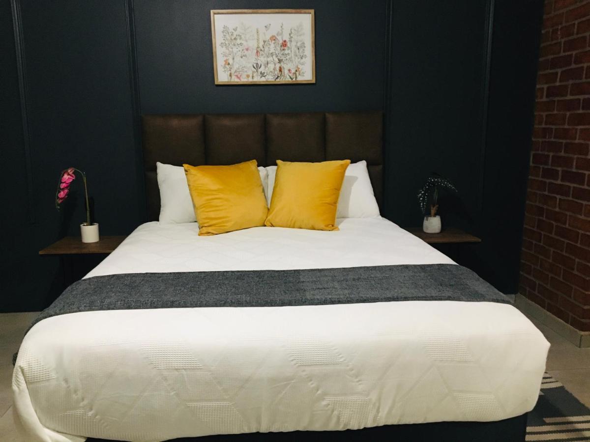 Black Rose Guesthouse Совето Екстер'єр фото