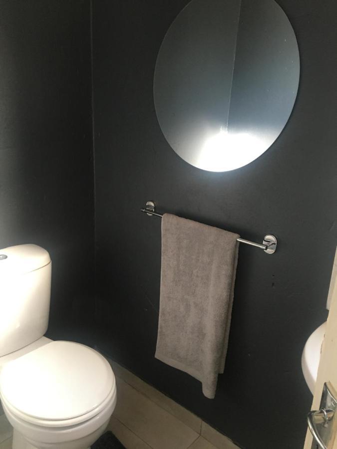 Black Rose Guesthouse Совето Екстер'єр фото