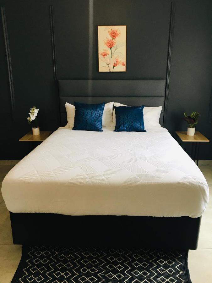 Black Rose Guesthouse Совето Екстер'єр фото