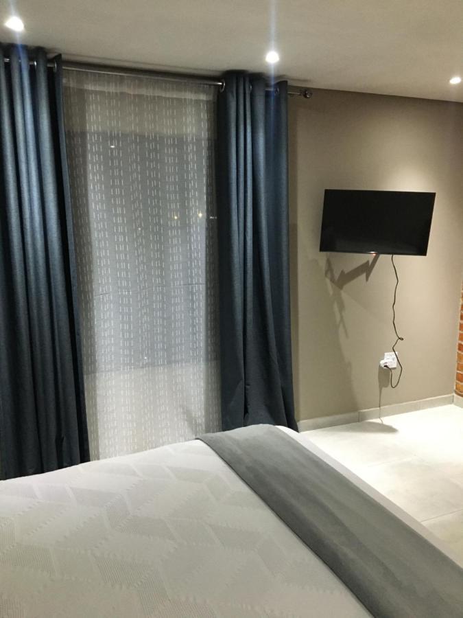 Black Rose Guesthouse Совето Екстер'єр фото