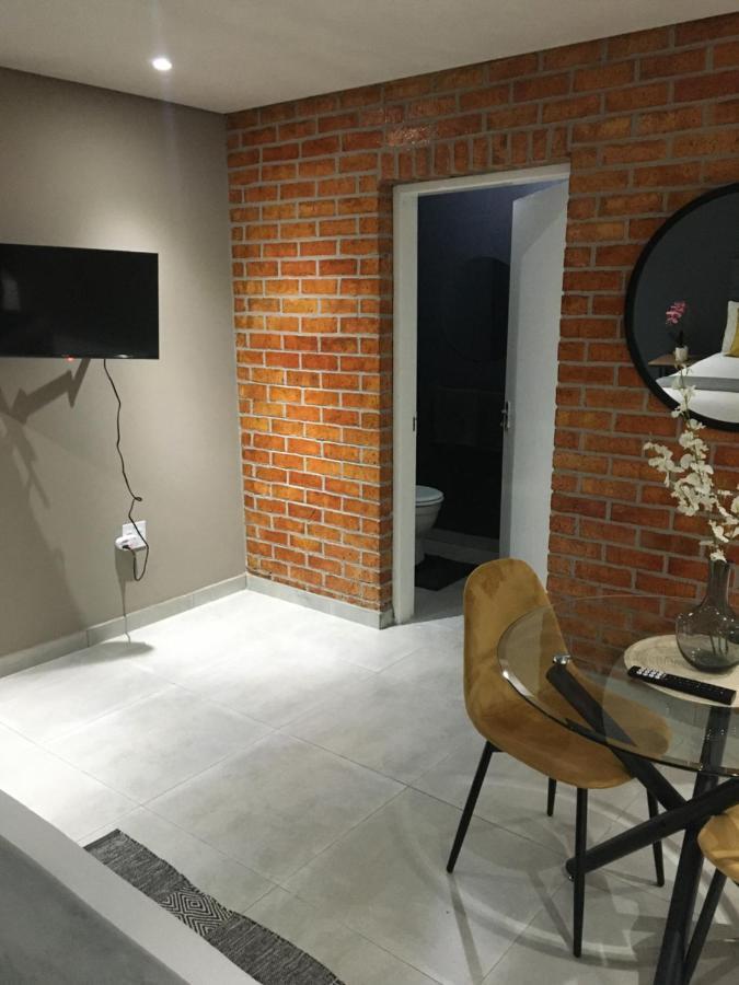 Black Rose Guesthouse Совето Екстер'єр фото