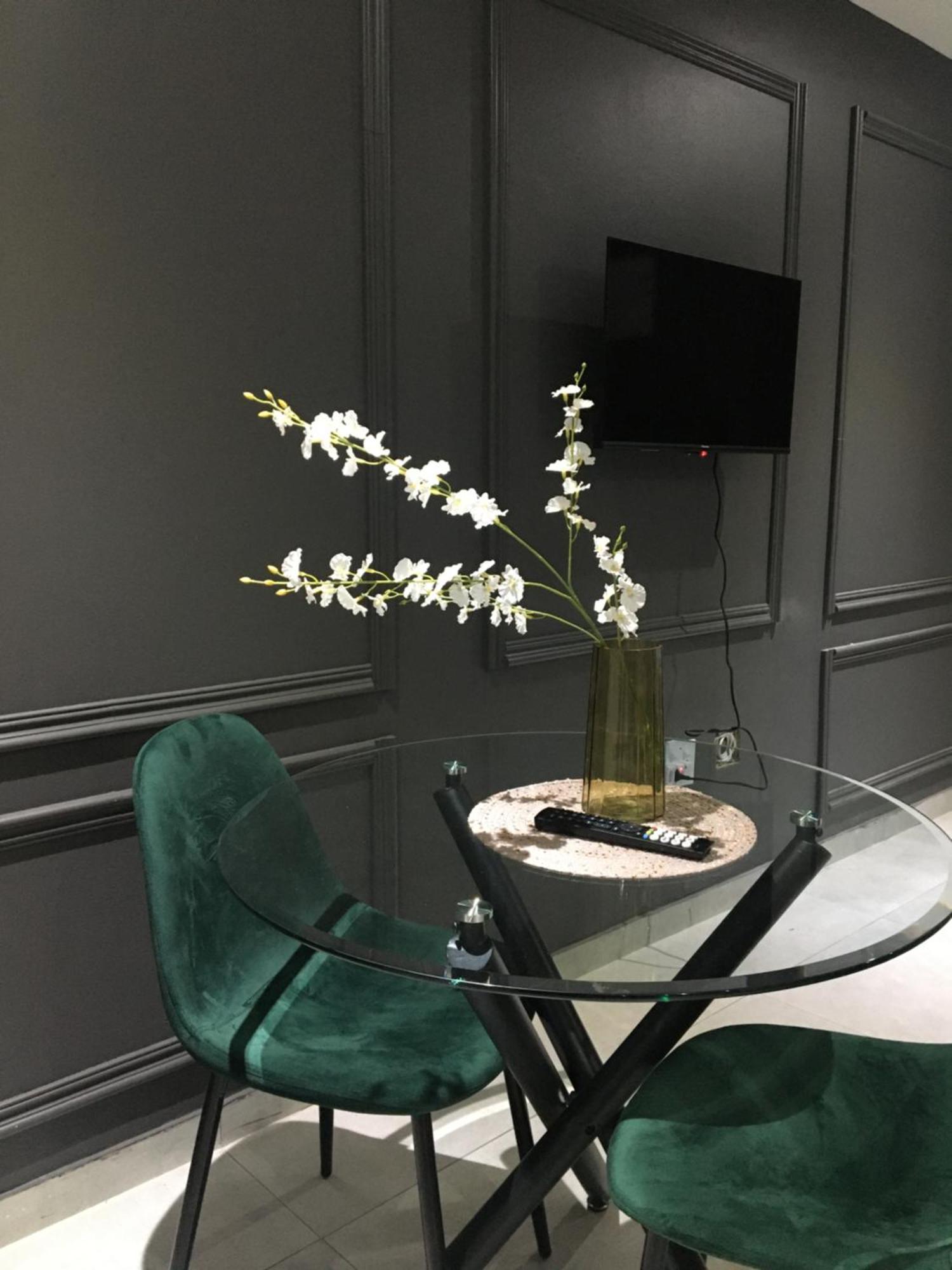 Black Rose Guesthouse Совето Екстер'єр фото