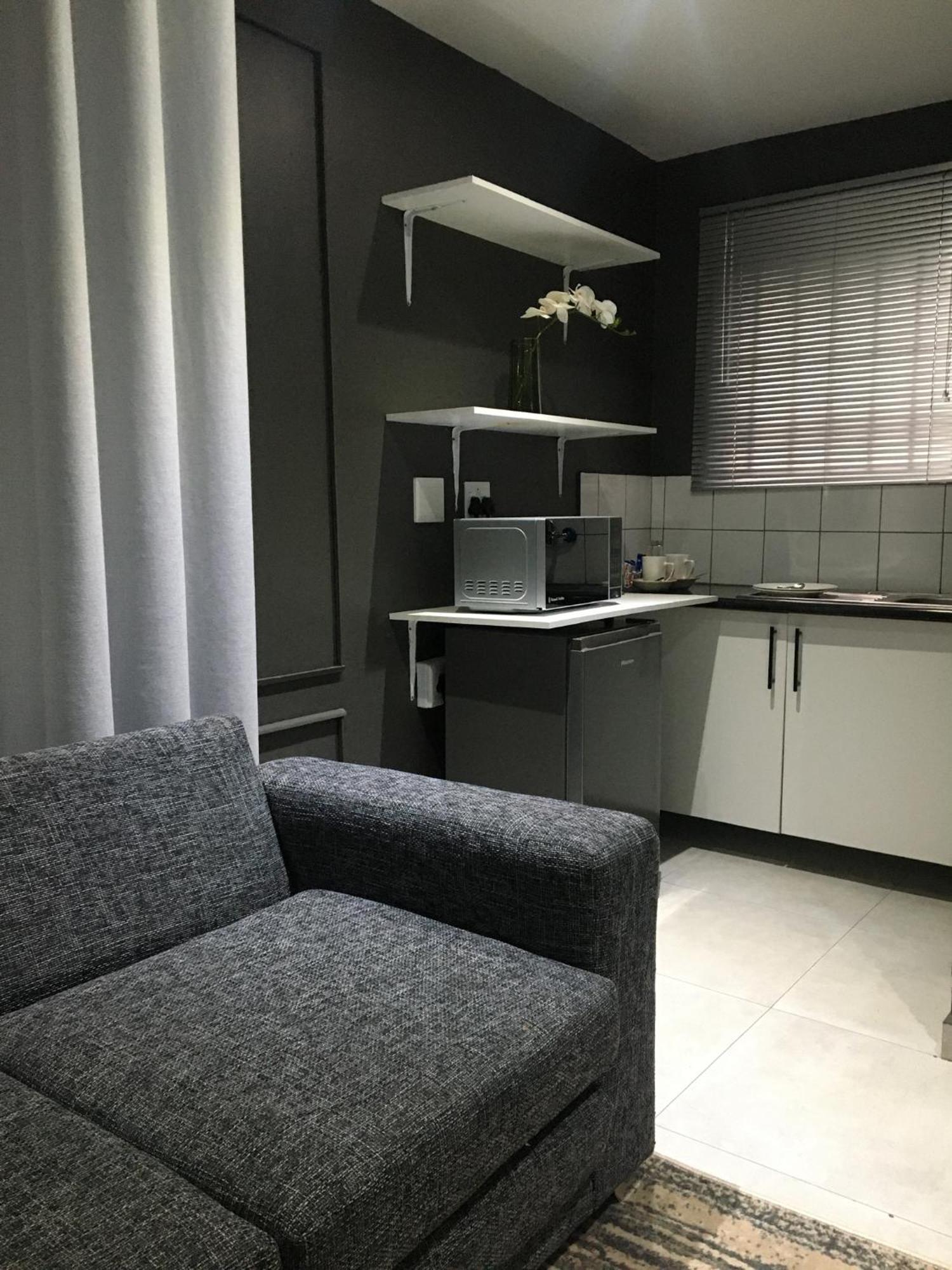 Black Rose Guesthouse Совето Екстер'єр фото